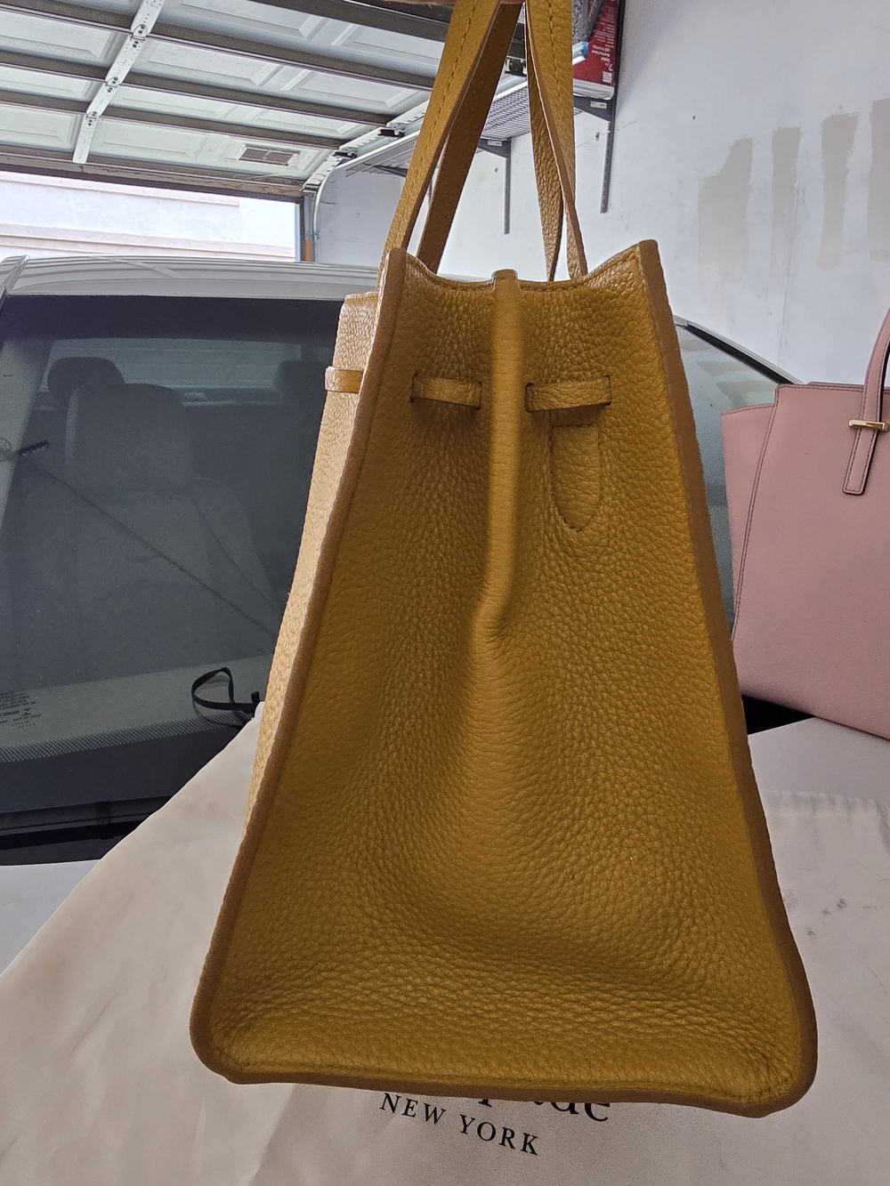 Kate Spade New York Hayes Street Leather Isobel in Saffron - Picture 4 of 14
